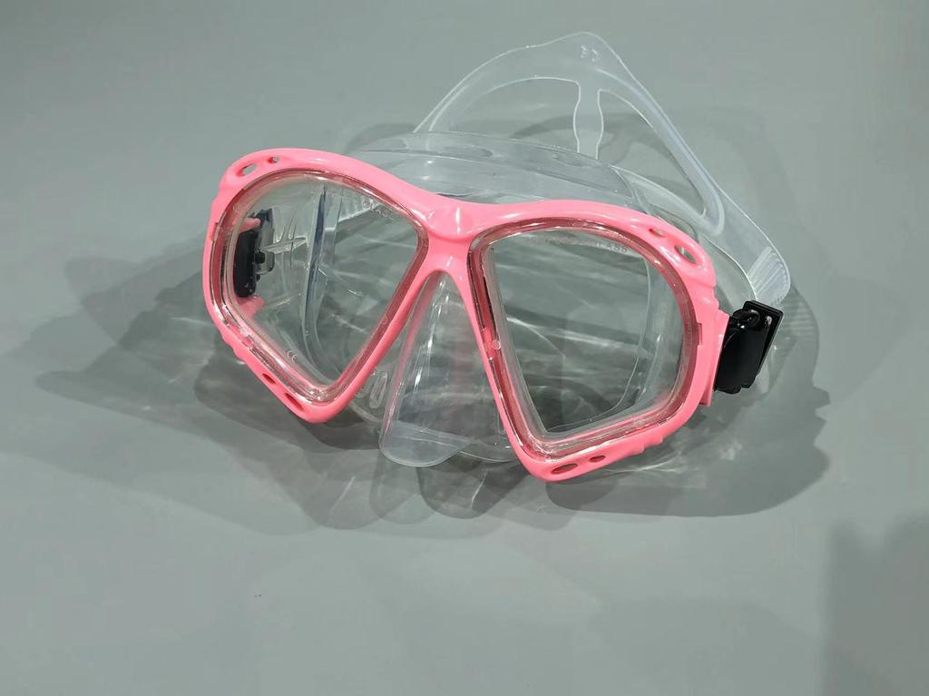 High-Definition Transparent Silicone-Free Diving Mask with Ultra-Wide Field of View