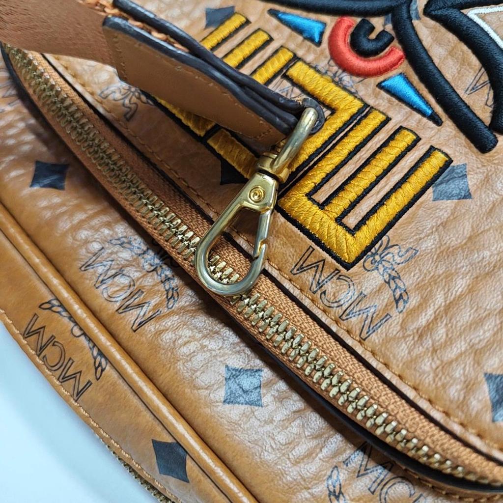 [Pre-Owned] Klassik Visetos Monogram Embroidered Patch Small Shoulder Crossbody Bag - Very Good #TJNEXX