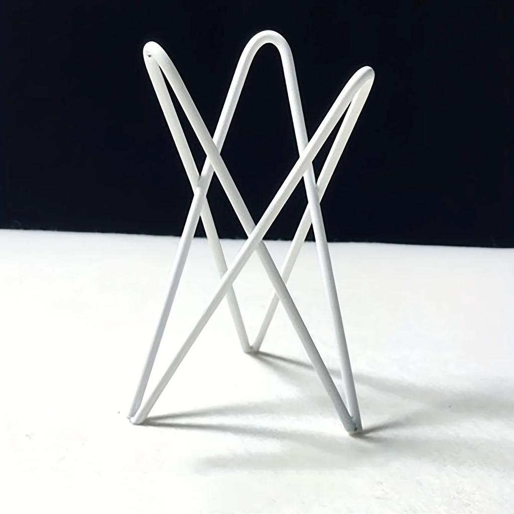 1 Pièce Support en Fer Créatif pour Plantes Ananas d'Air Vert d'Intérieur Poté Hors-Sol NoirBlanc Support de Bureau Fournitures pour Maison Jardin