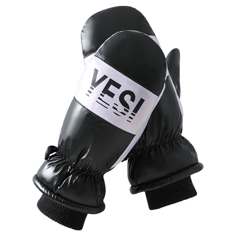 Women's Waterproof Touch Screen Snowboard Gloves – Thick & Warm for Winter Cycling