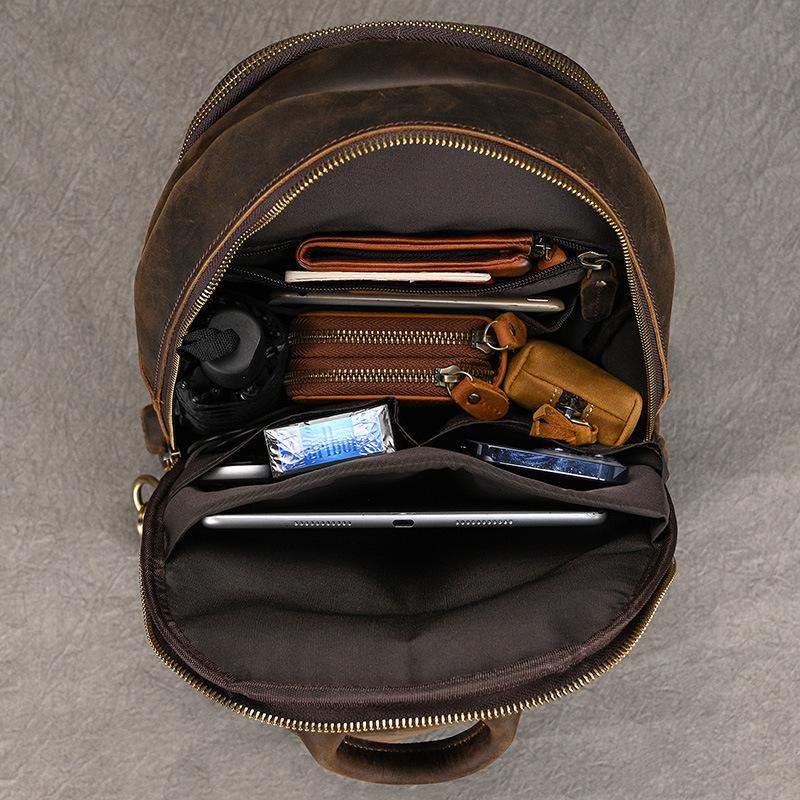 Crazy Horse Leather Chest Bag Large Capacity Men's Leisure Diagonal Cross Bag with USB Cowhide Shoulder Bag Commuting Leisure Shoulder Bag