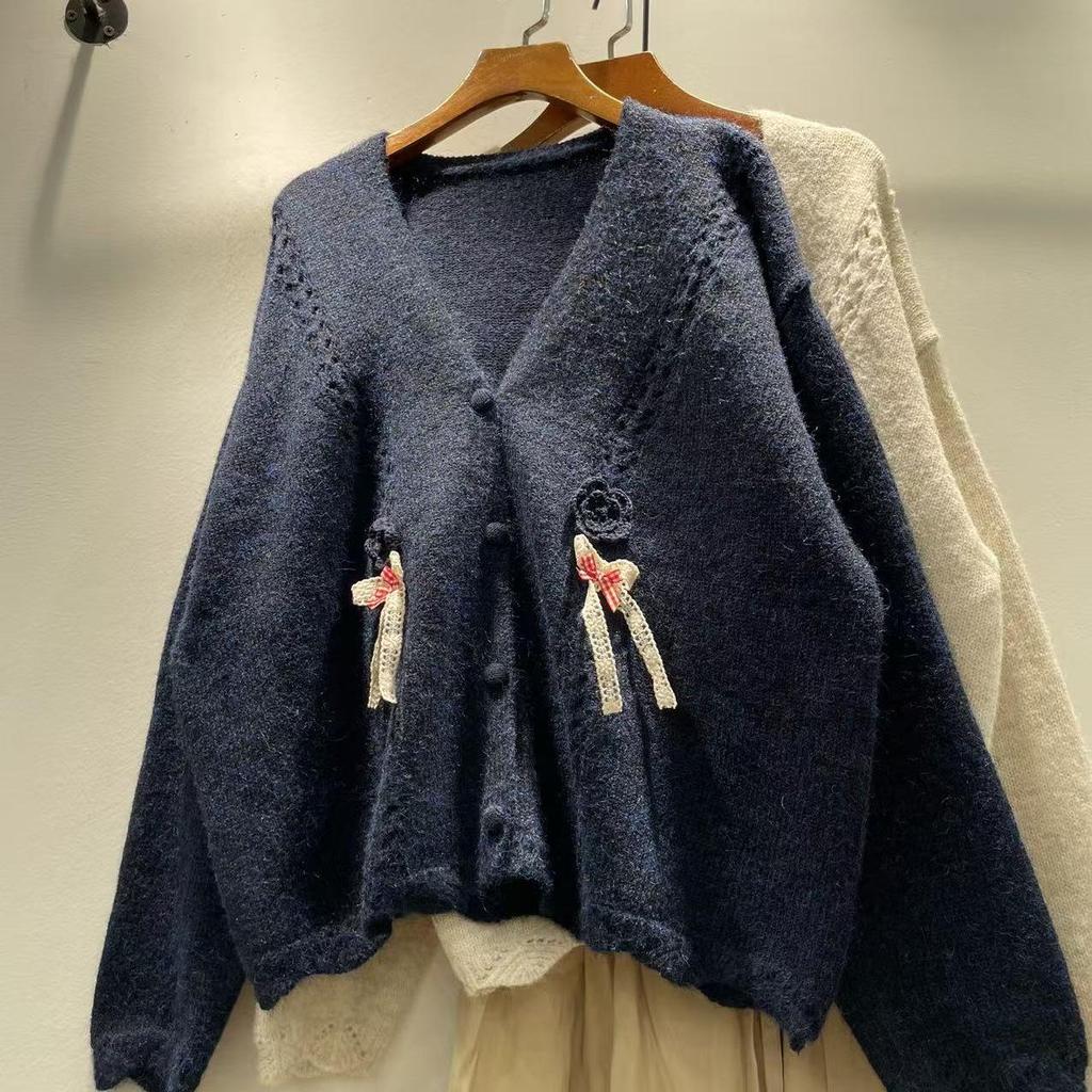 Women's Floral Applique V-Neck Loose Warm Cardigan Coat - Autumn/Winter Mori Girl Style