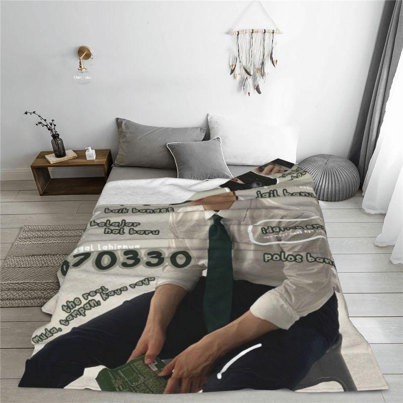 Custom 3D Printed True Beauty Cha EunWoo Blankets Breathable Soft Flannel Winter Throw Blanket for Couch Outdoor Bedroom