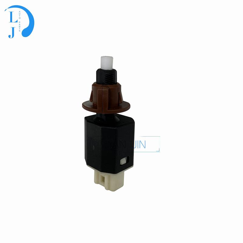 84340-39015  Brake Light Switch Fit for Toyota Lexus