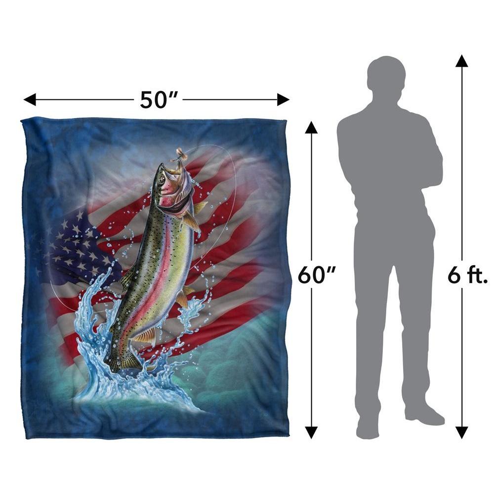 JQ Licensing Silky American Flag Supersoft Blanket