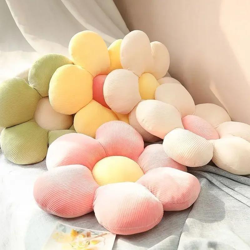3 Styles Sunflower Pillows Small Daisy Cushions Petals Flower Cute Birthday Gifts 35Cm Home Decorations Bedroom Office Supplies