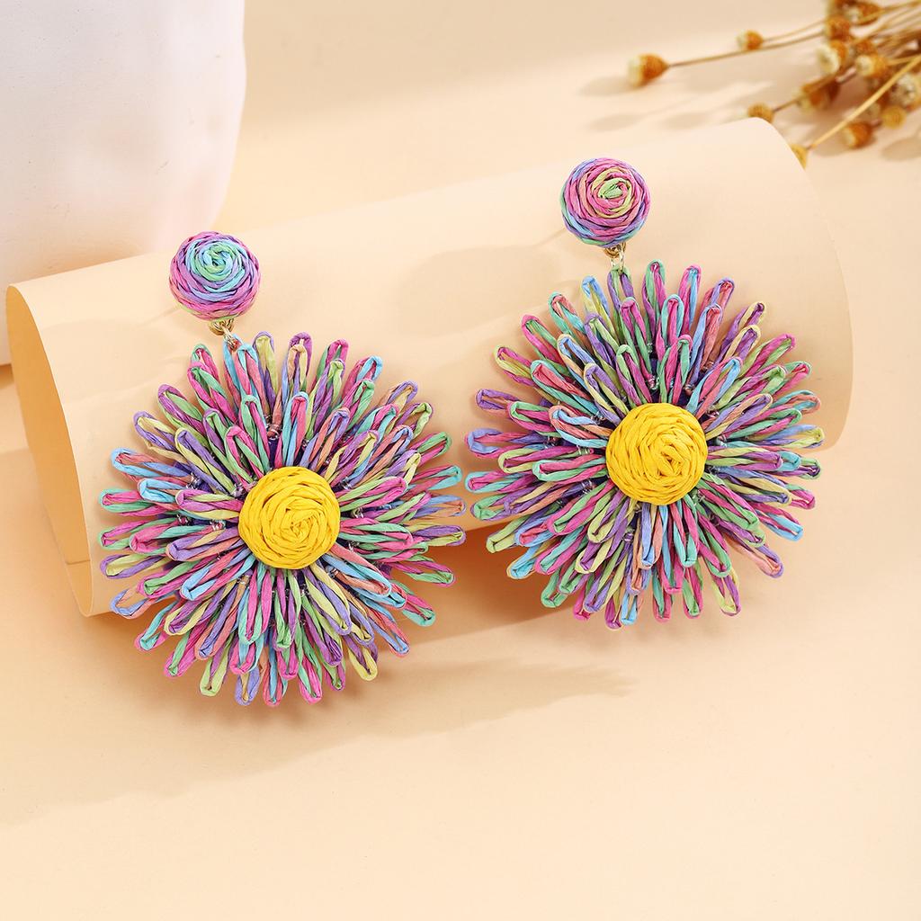 European and American Cross-border Holiday Style Colored Flower Earrings, Summer High-end Simple Hand-woven Raffia Earrings
