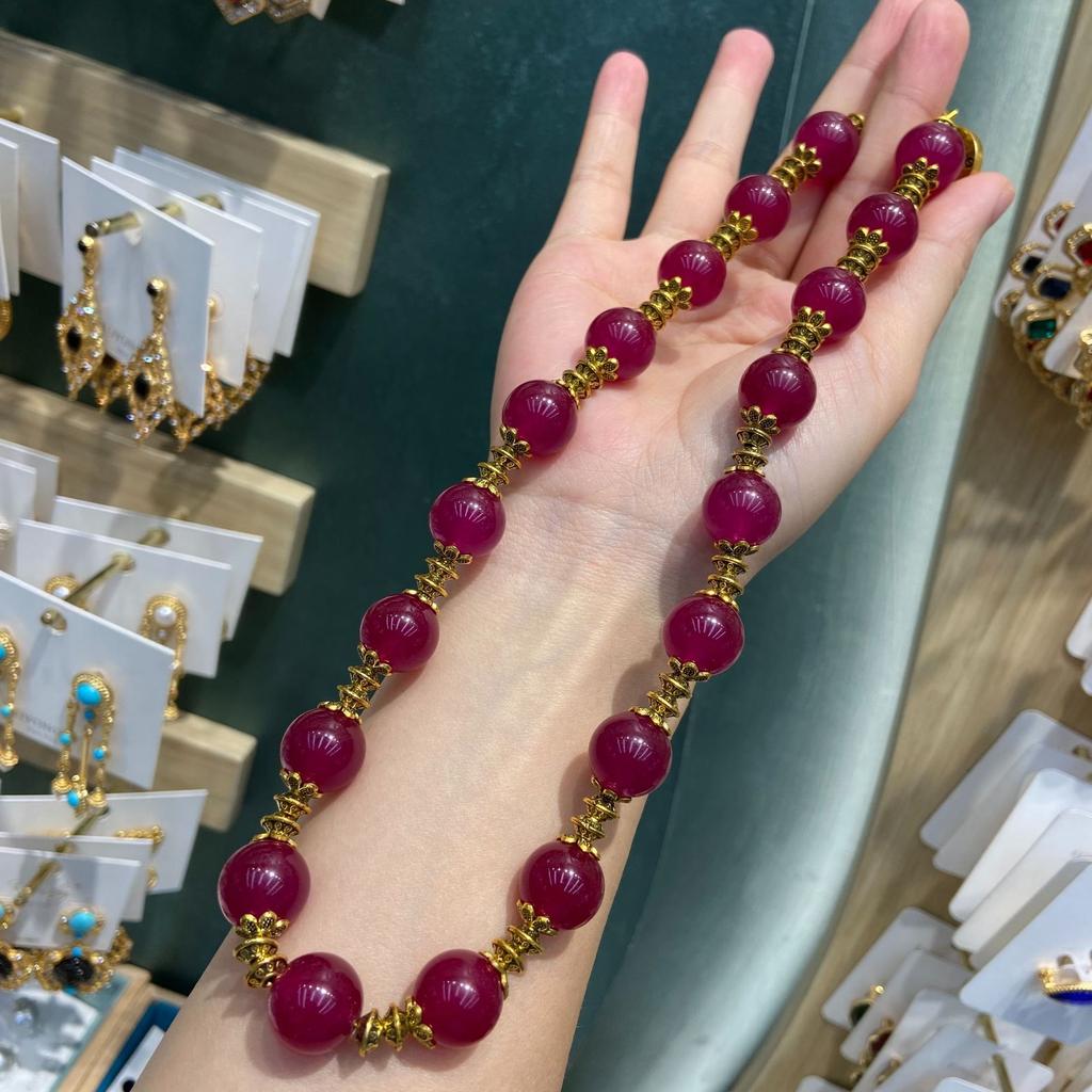 New Medieval Vintage Fashion Retro Design 14M Rose Red Agate Beaded Necklace Chalcedony Short Neck Chain Women