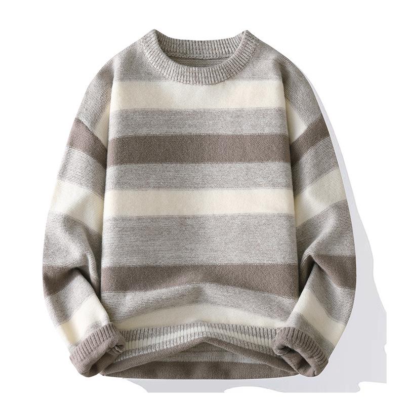 

Men s Japanese Gradient Stripe Knit Sweater - Spring/Autumn 2026 2XL світло-сірий колір
