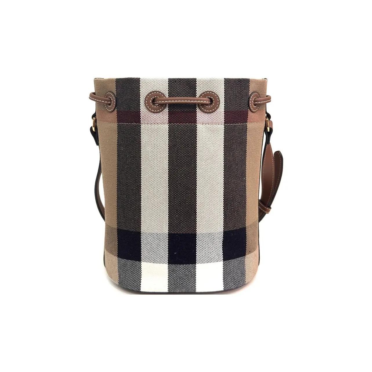 

Burberry Сумка-відро з регульованим ремінцем, застібка-шнурок, суміш бавовни та льону зі шкірою, сумка через плече, жіноча, коричнева Basic Set (Bag + Dust Bag) коричневий