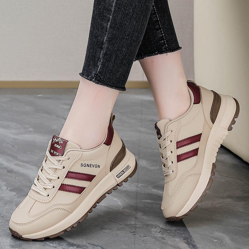 Fashion Casual Sneaker Spring Women's Board Shoes Thick Soled Trendy Lightweight Jogging Sneakers Height Increasing Vulcanized Shoes