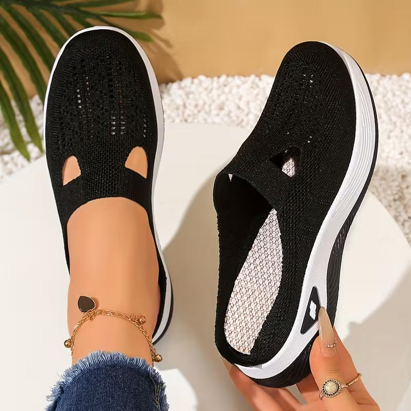 

Нові жіночі сліпони, вуличні сандалі, порожні повсякденні туфлі з м якою підошвою для комфорту, напівтапочки. 35 чорний