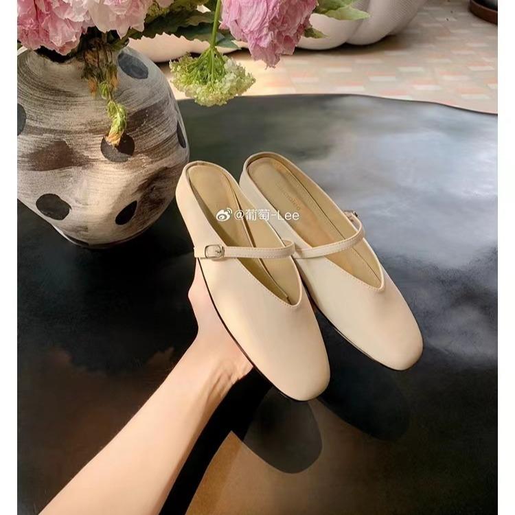 Grape Mother of the Same Style, Benezer Evening~ Round Head Inner Height Increase Word with Shallow Mouth Bag Head Muller Leather Half Slippers