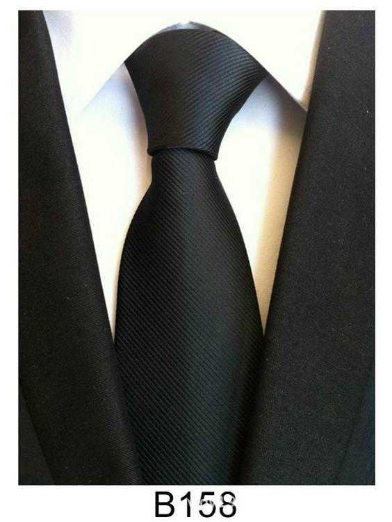 Cravate homme en soie et polyester faite main – Décontractée, formelle ou professionnelle