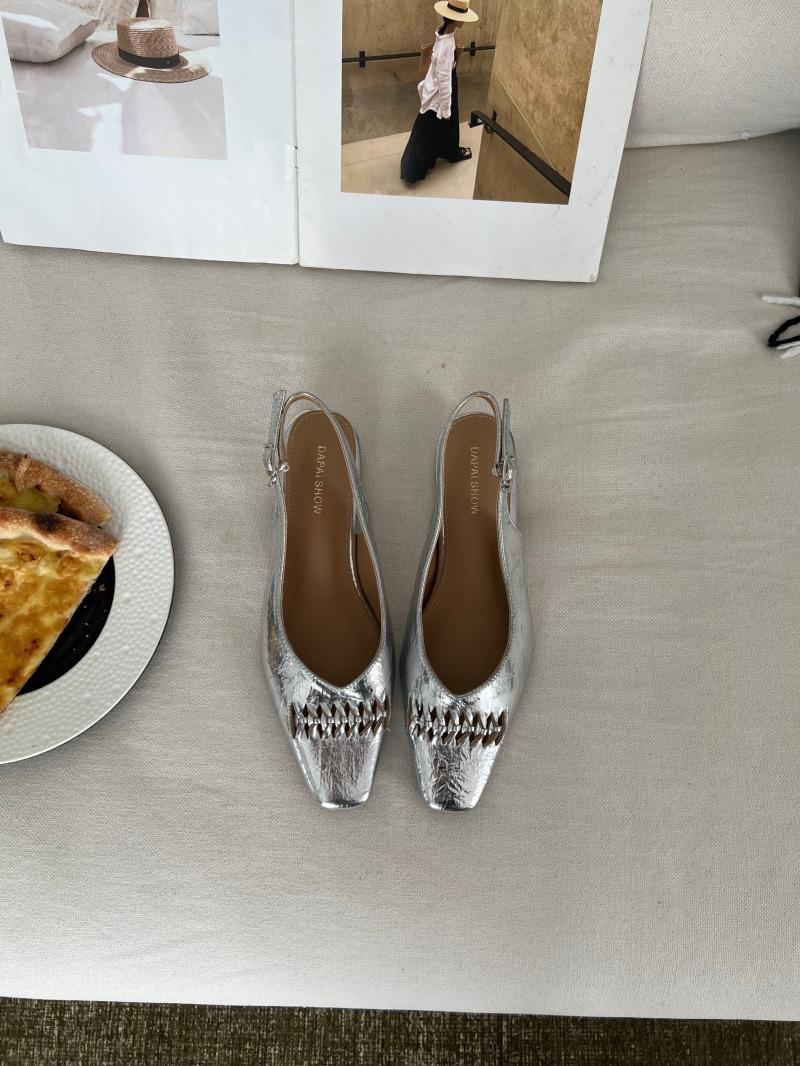 Women s Square Toe Flat Cut-Out French Style Pumps - Fashionable Footwear 35