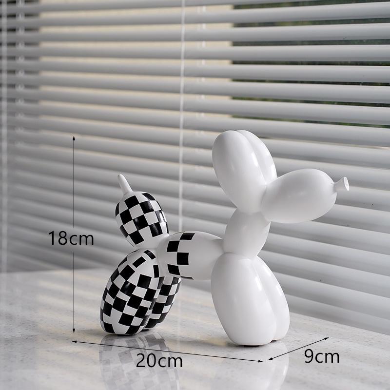 Plaid Balloon Dog Ornaments: Black & White Resin Decor for TV Cabinets & Living Rooms