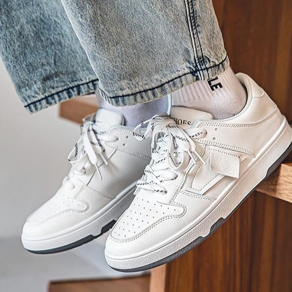 Trendy Four Season Board Shoes With Low Top And Thick Sole Height Increasing Men'S Shoes Fashionable And Comfortable Men'S Shoes Men'S New