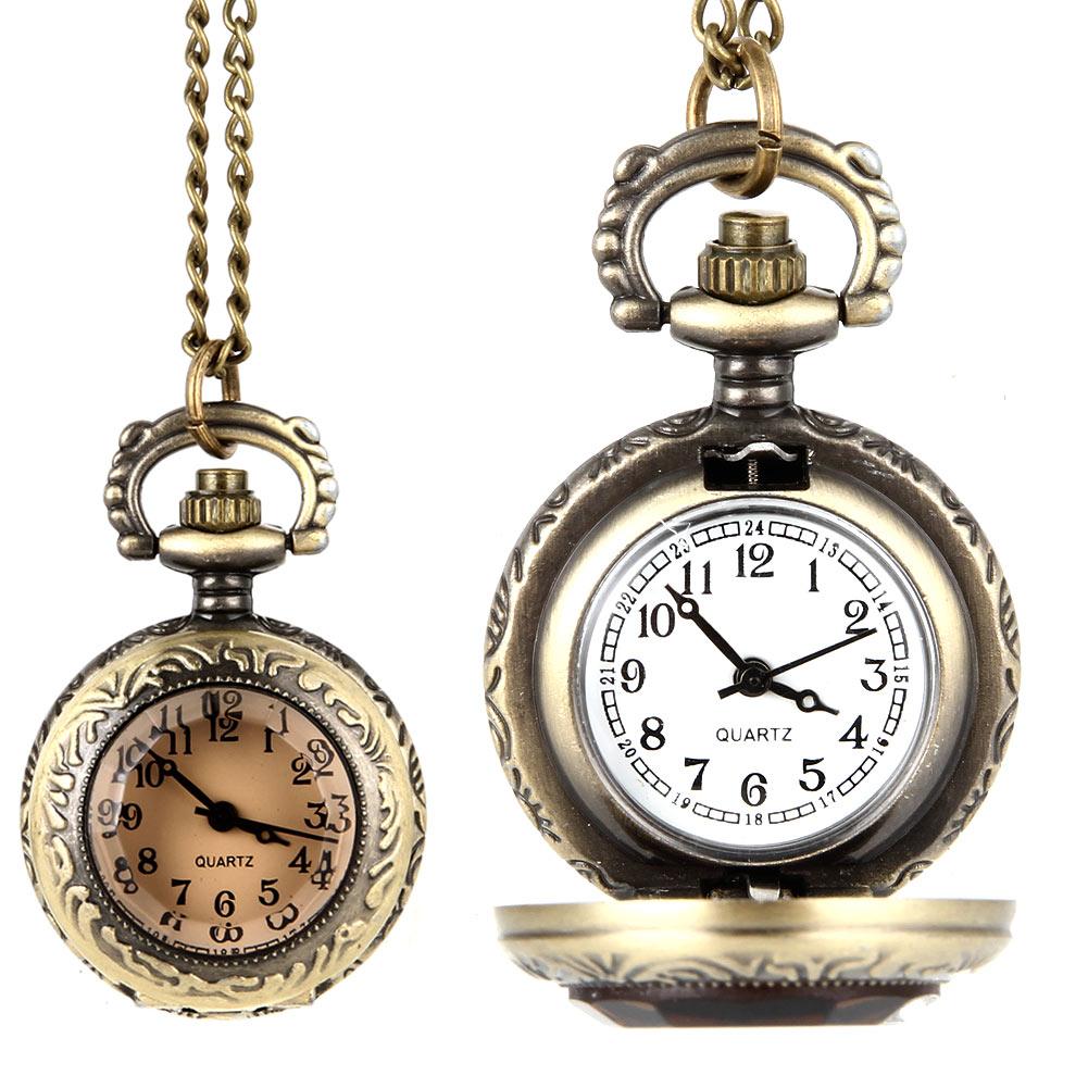 Vintage Pocket Watch Bronze Color Quartz Watch Cool Chain Hollow Love Heart Watches Necklace Pendant Gifts For Women Man