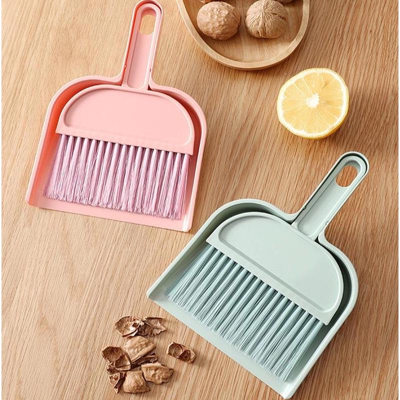 Portable Children s Broom & Dustpan Set for Desktop Cleaning