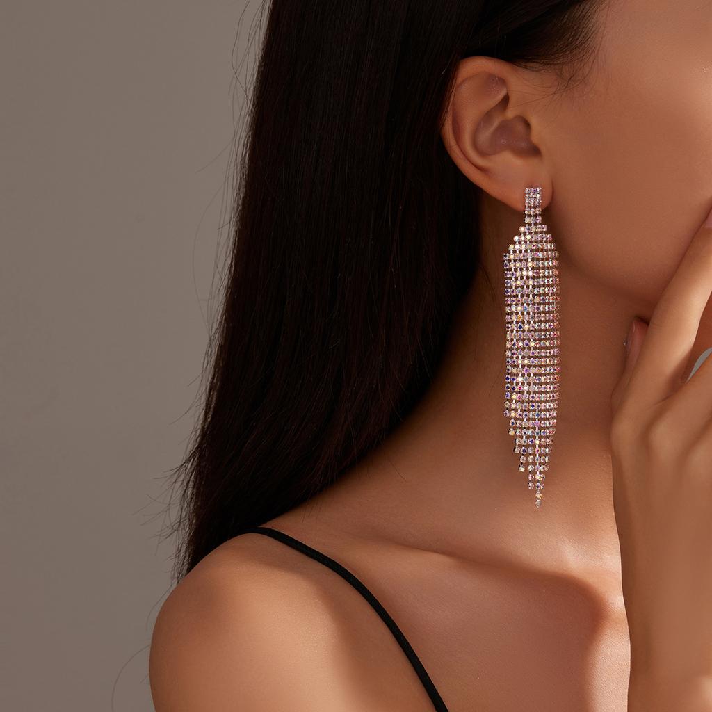 High-end Luxury Full Diamond Earrings for Women, Niche Design Temperament Fringed Stud Earrings