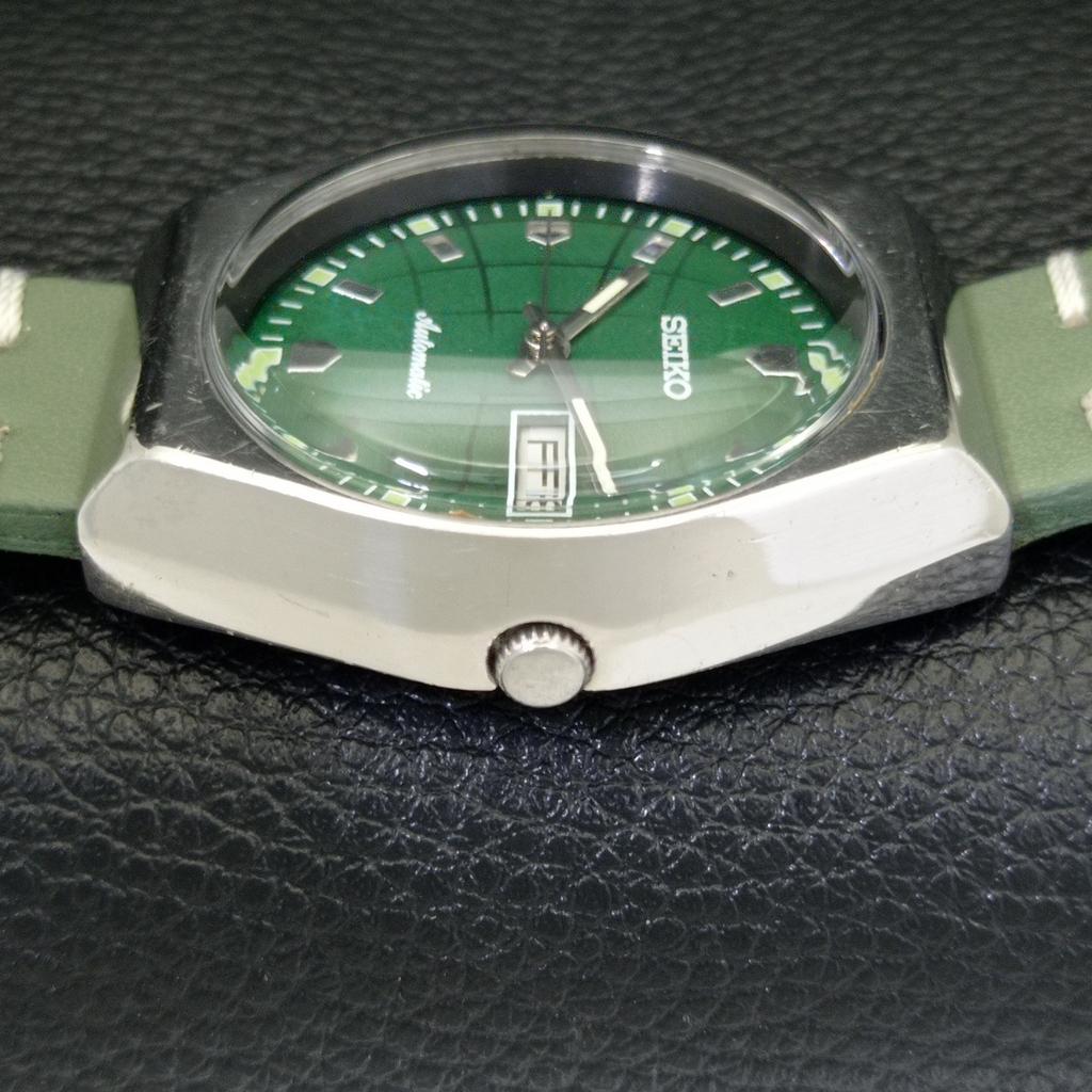 VINTAGE SEIKO AUTOMATIC JAPAN 6309A MENS GREEN COLOR DIAL WATCH a701301-5 R206a-a701301