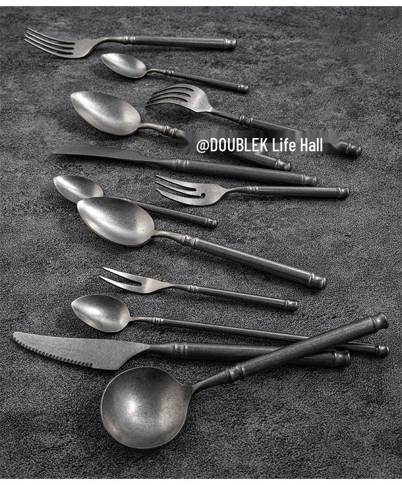 Japanese Snowflake 304 Stainless Steel Matte Cutlery Set: Retro Western Style Steak Knife, Dessert Spoon, Fork.