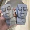Steinmann setzt Stressspielzeug frei Langsam zurückfedernd Weiche Moai-Statue Drücken Augen Interessierter Ausdruck Entspannt Stress Kindergeschenk