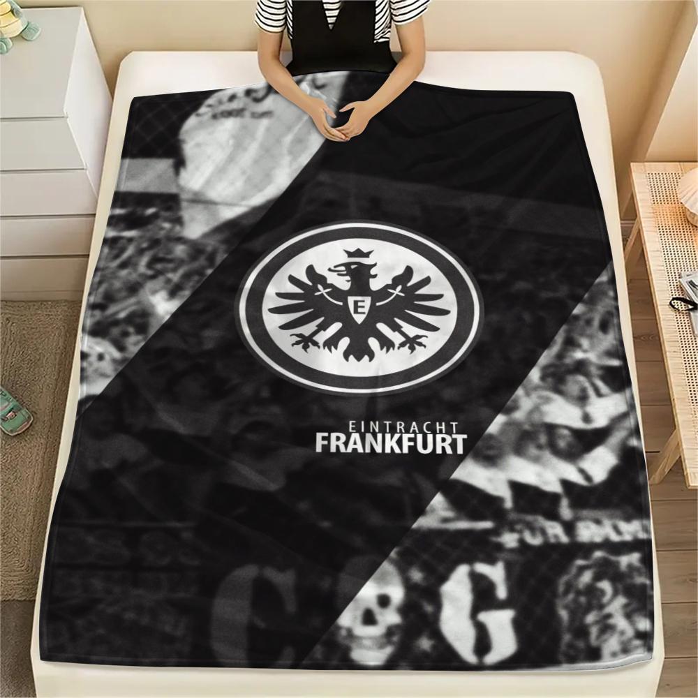 1pz Coperta in Flanella con Stampa Eintracht Frankfurt, Alta qualità Confortevole per Tutte le Stagioni, Decorazione per la Casa, Calore e Comfort, Perfetta per Regali di Natale36