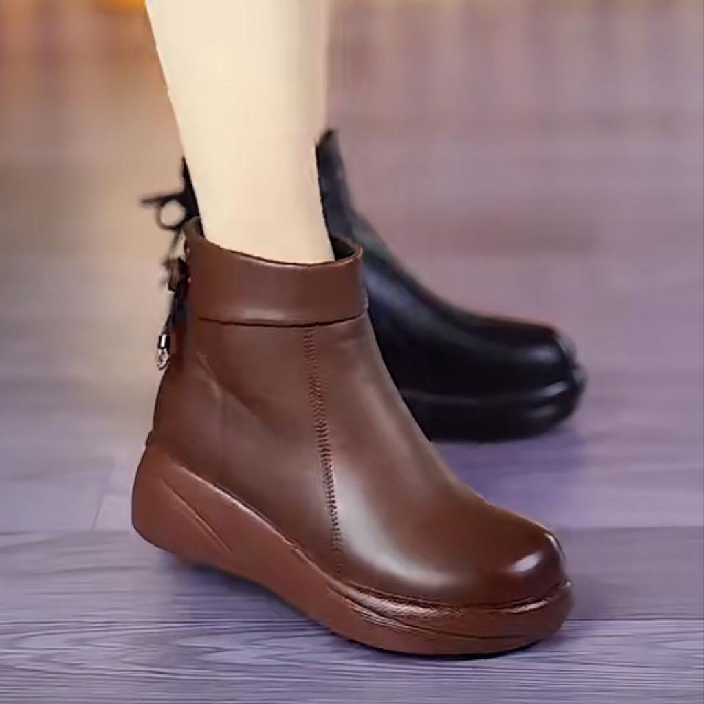 Winter New Velvet Versatile Comfortable Short Boots Women's Platform Muffin Martin Boots Middle-aged Mother Cotton Shoes Soft Leather