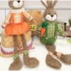 2026 Osterhase Sitzende Geste Ornamente Lange Weiche Beine Cartoon-Hasenstatue Außenveranda Dekoration Mit Karotte Heimdekoration