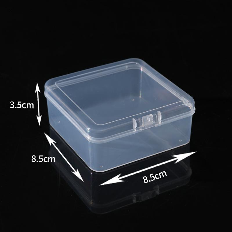 Boîte de rangement carrée en plastique transparent avec couvercle pour petites pièces, perles et bijoux.