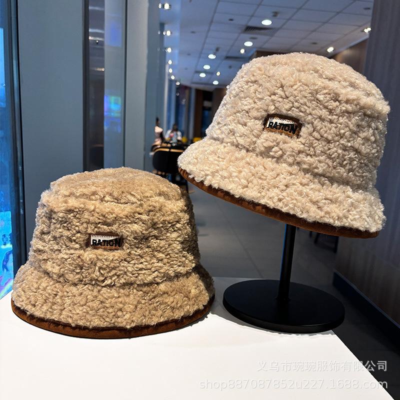 Fashion bucket hat women's autumn and winter lamb plush cold hat showing small face thickened warm cold basin hat