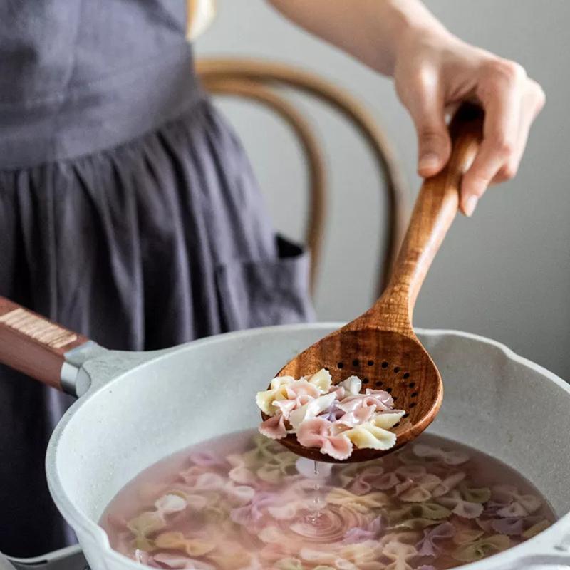 Drewniane łopatki z drewna tekowego Naczynia kuchenne Przybory do gotowania Ekologiczna drewniana łopatka do naczyń z powłoką nieprzywierającą