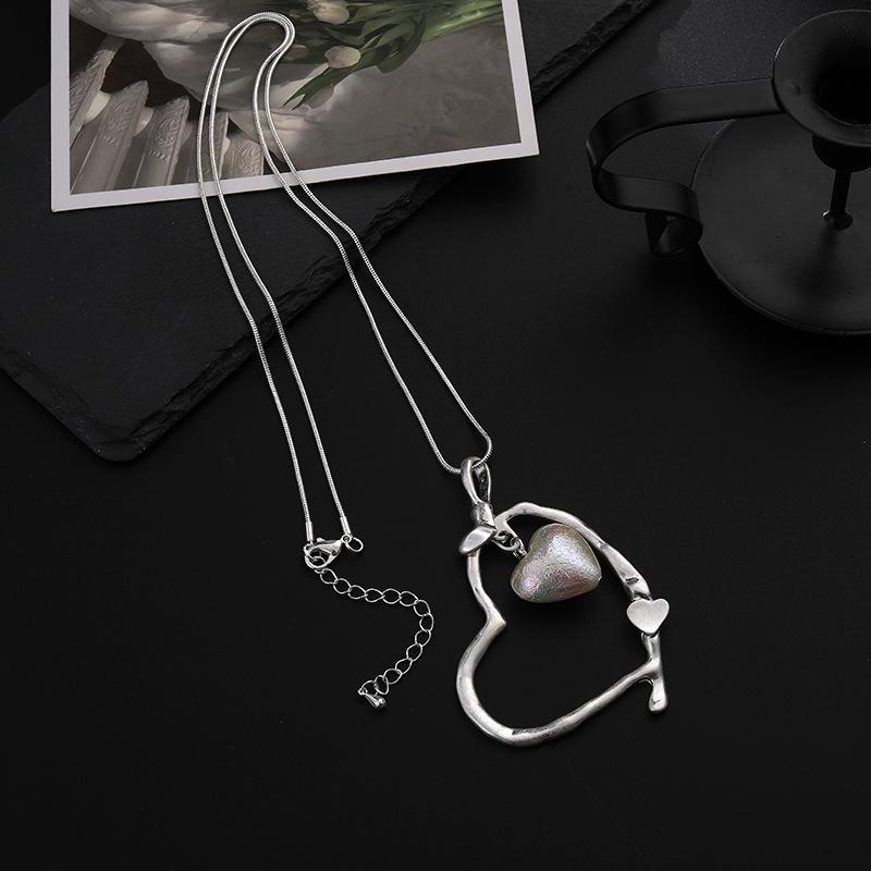 Long Necklace Pendant Alloy Niche Pearl Premium Jewelry Retro Simple Sweater Chain