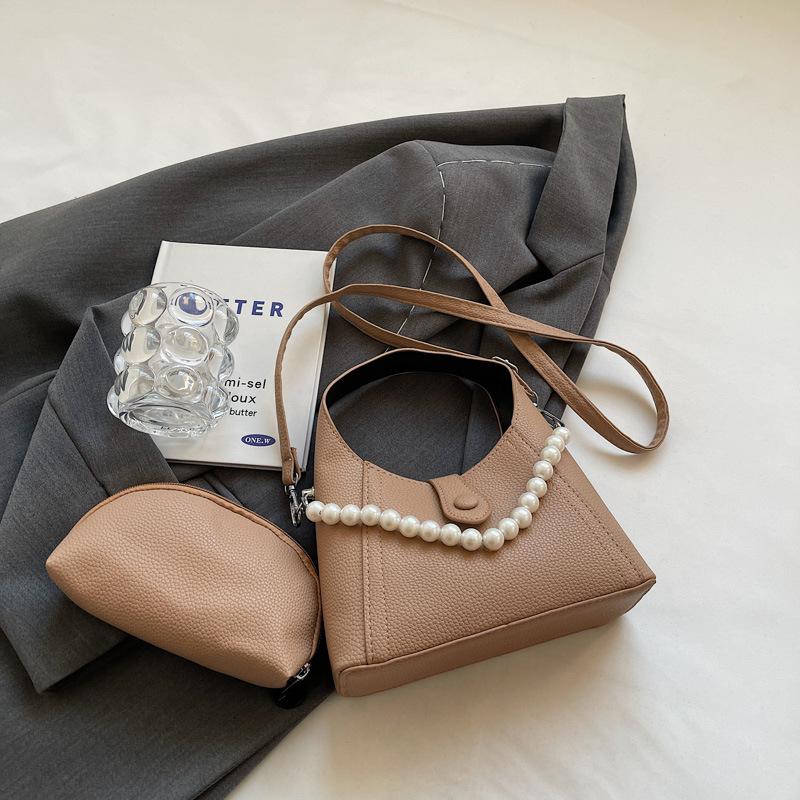 Fashion Simple Solid Color Pearl Chain Women Handbag  Summer Commuting Textured Female Underarm Bag Korean Crossbody Bags