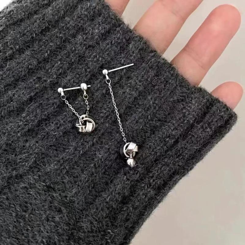 

Новий унікальний дизайн із китицями з металевого геометричного ланцюжка та персоналізованими сережками