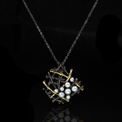 European and American Popular Geometric Shapes Simple and Fashionable Women's Necklace Inlaid with Pearl Pendant Necklace