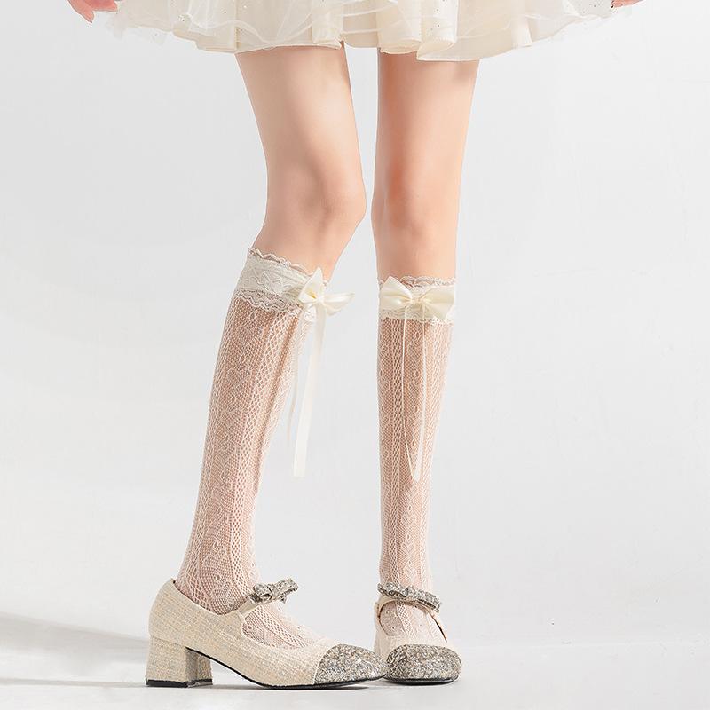 Meias Brancas de Bezerro com Laço para o Verão, Finas, Vazadas, Cano Longo Renda de Fita Lolita até o Joelho