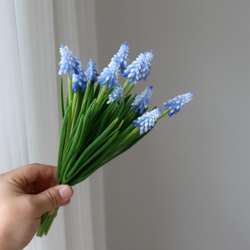 New soft rubber grape hyacinth simulation fake flower arrangement potted plant bride holding bouquet plastic