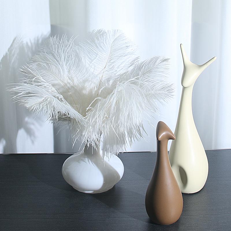 25-30cm Large Ostrich Feather for Wedding Bouquet or Photo Decoration