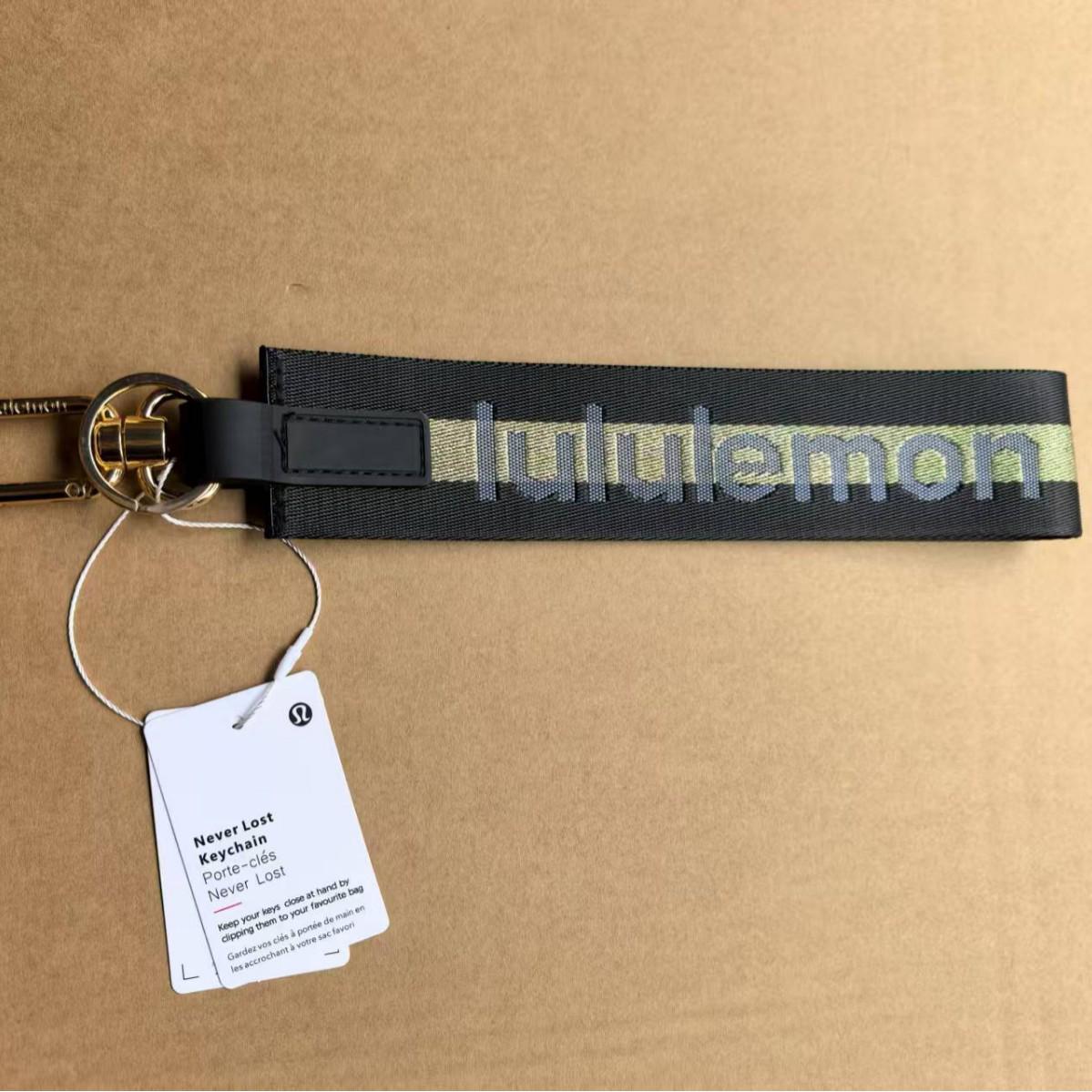 

LULU Keychain Handbag Key Strap with Gold Buckle