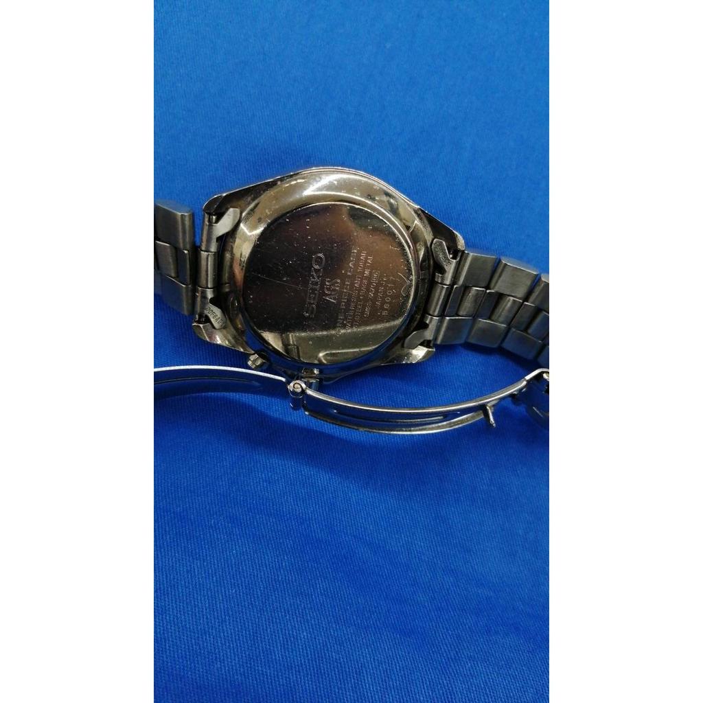 Used SEIKO 5M23-7A70 automatic watch