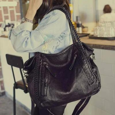 Sac à bandoulière unique grande taille version coréenne cuir lavé pour femme polyvalent tissé porté à la main Nouveau Printemps/Été