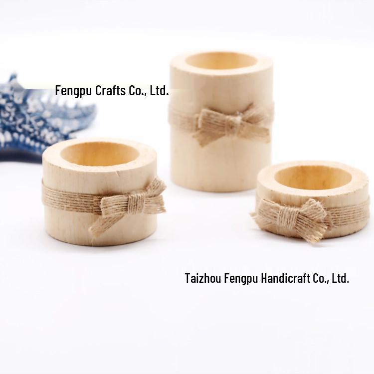 Modern Simple Cylindrical Wooden Candle Holder for Festive Decor