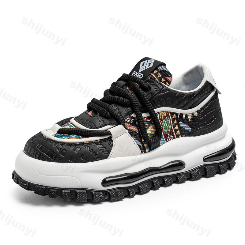 Fashion Four Seasons Men's Shoes 2025 New Breathable Casual Sneakers Versatile Thick Bottom Height Increasing Non Slip Chunky Sneakers