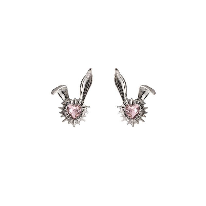 Stylish Exquisite Playful Rabbit Ears Heart-Shaped Gemstone Stud Earrings Unique Creative Fashion Design Earrings