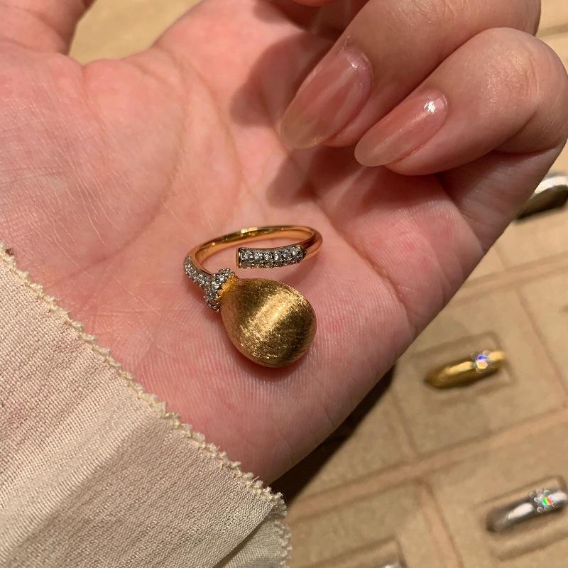 Chic Glossy Vintage Wire Drawing Feather Rings For Women Diamonds Light Luxury And High Quality Simple Ring Banquet Jewelry