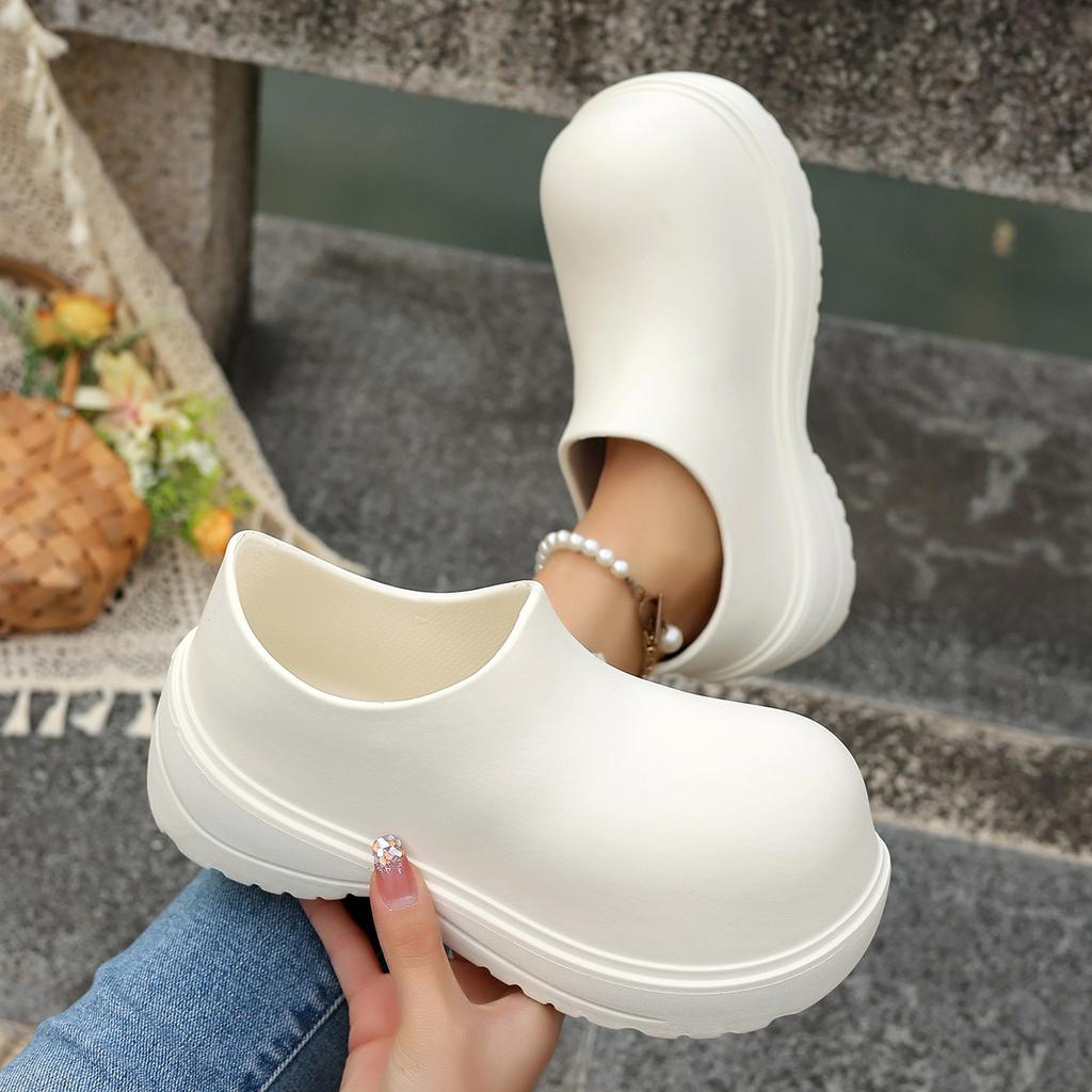 New Trend Women Ankle Boots Retro Waterproof Outdoor Shoes Lightweight Comfortable Boots Couples Garden Clogs Shoes Women