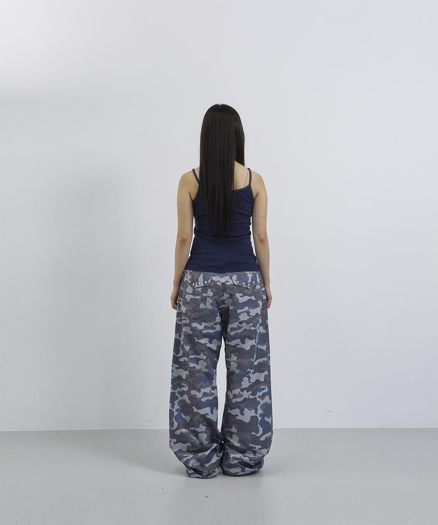 Tansanmageunesyum Nylon Wide Studded Pants (Camo Sky Blue)