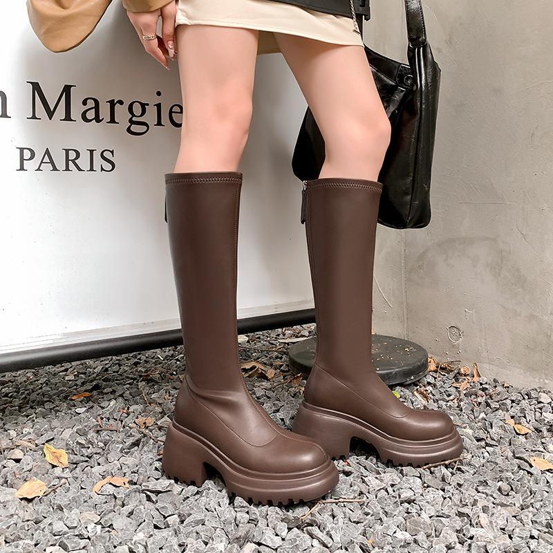 Neue Spot Stiefel 2025 Stiefel Vielseitige Plateauabsätze Braun Hohe Stiefel Vielseitige Stiefel Weiblicher Ritter